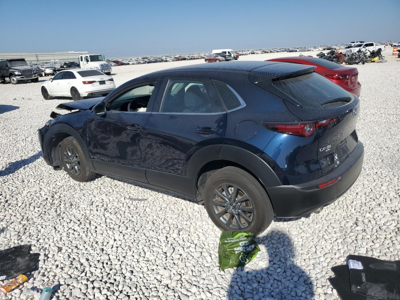 VIN 3MVDMBAM1PM513296 2023 MAZDA CX30 no.2