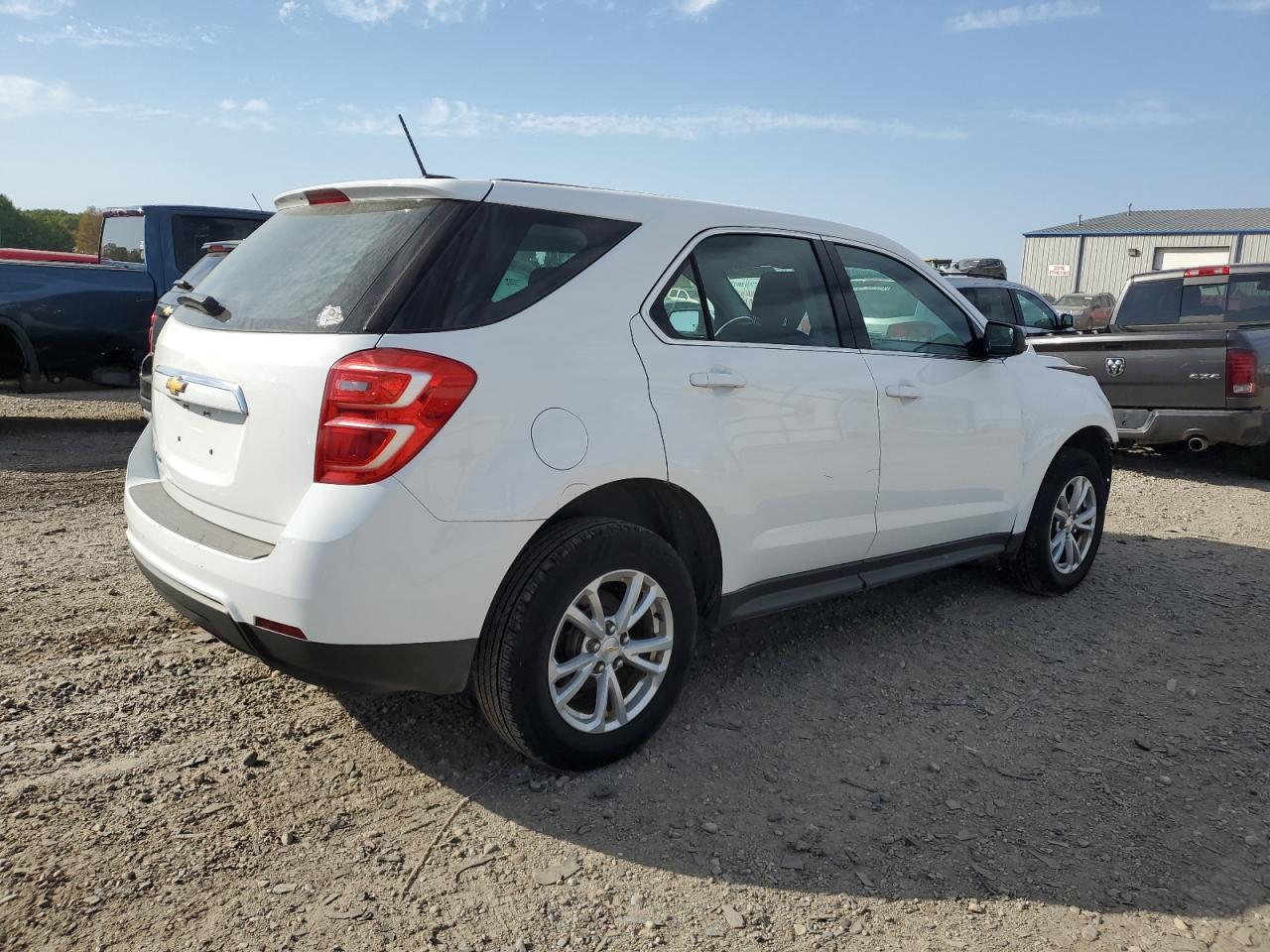 2017 Chevrolet Equinox - Image 3