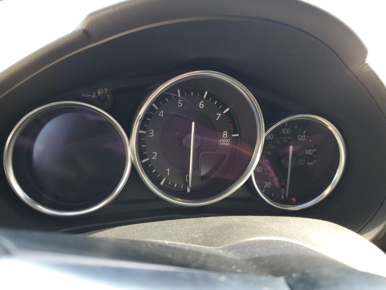 2019 Mazda MX-5 - Image 9