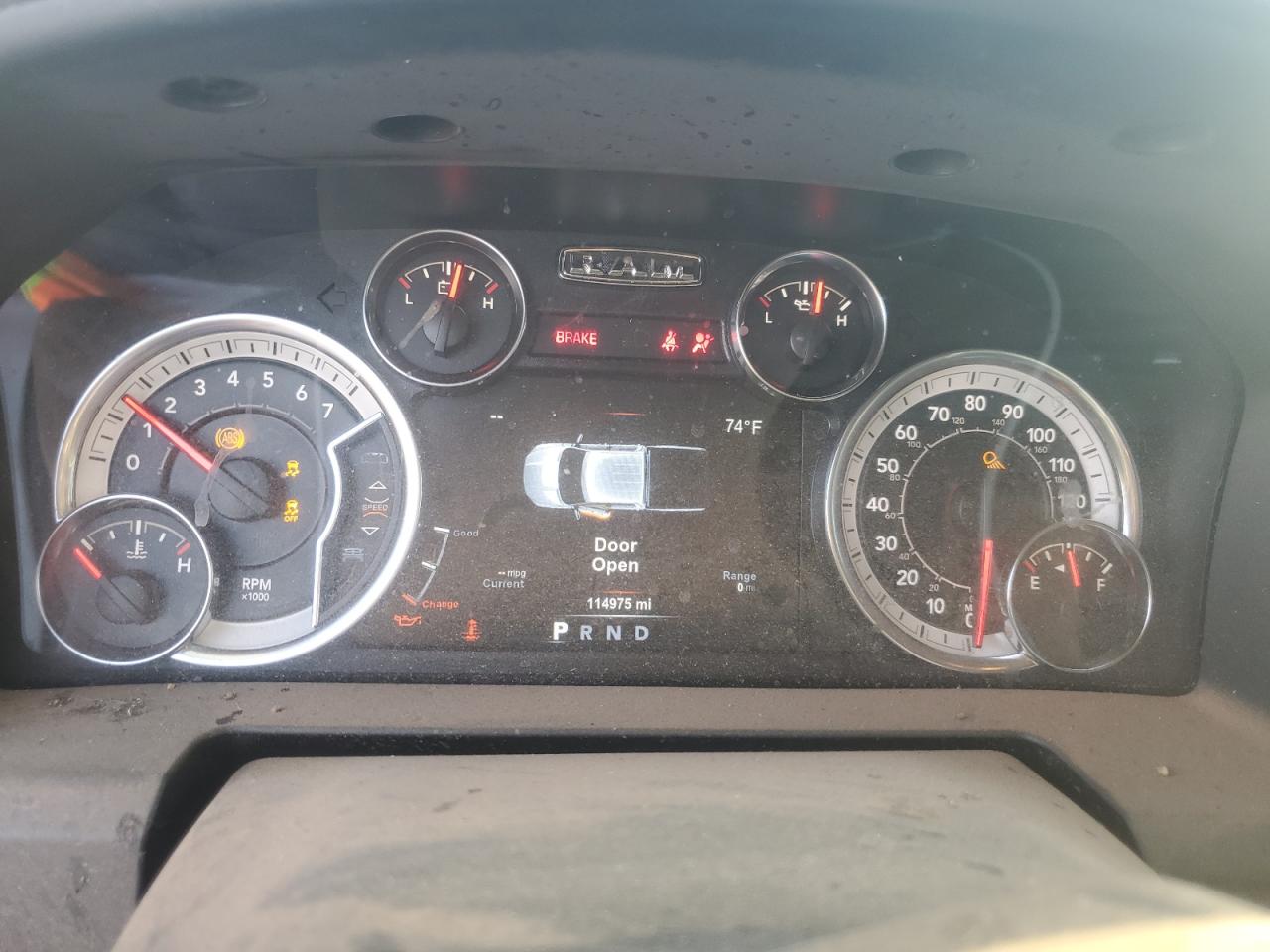 2018 RAM 1500 - Image 9