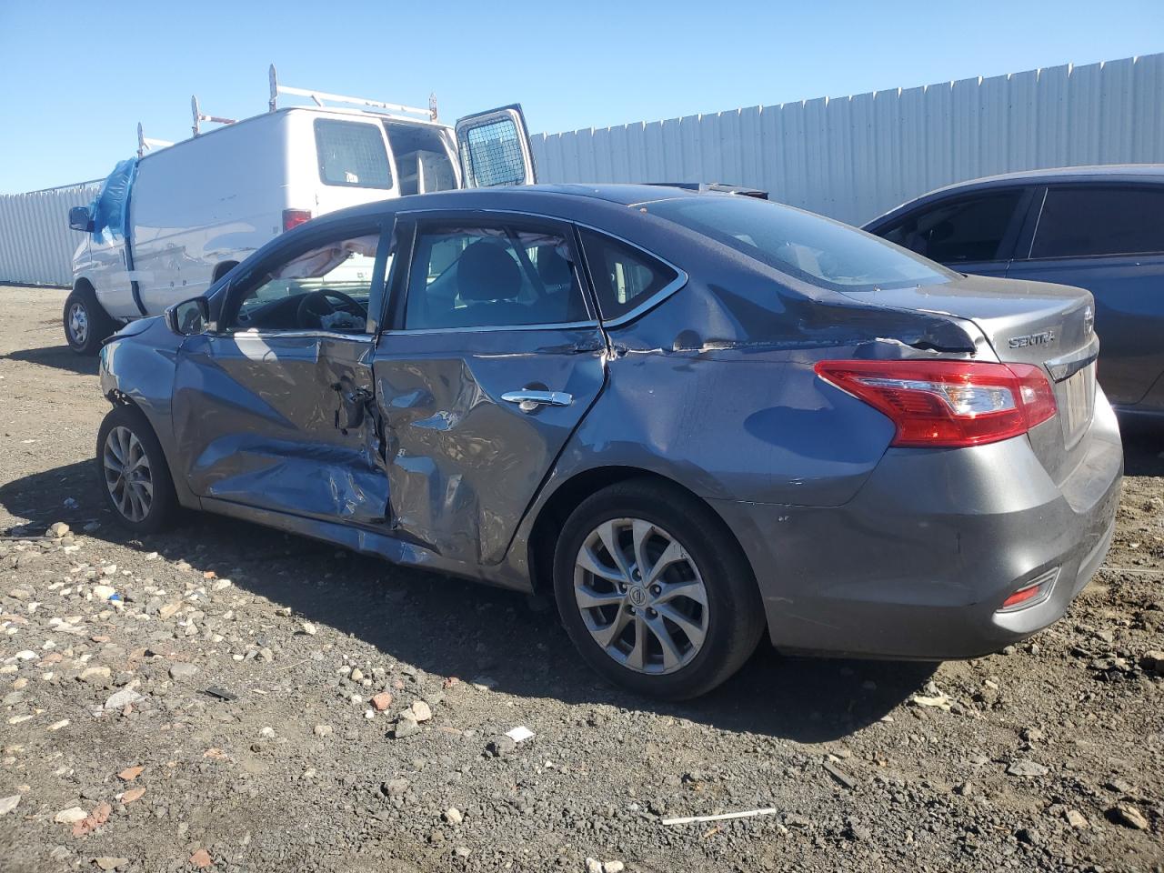 VIN 3N1AB7AP8KY274013 2019 NISSAN SENTRA no.2