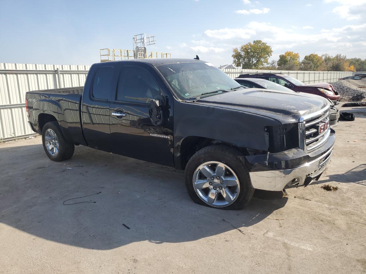 2013 GMC Sierra - Image 4