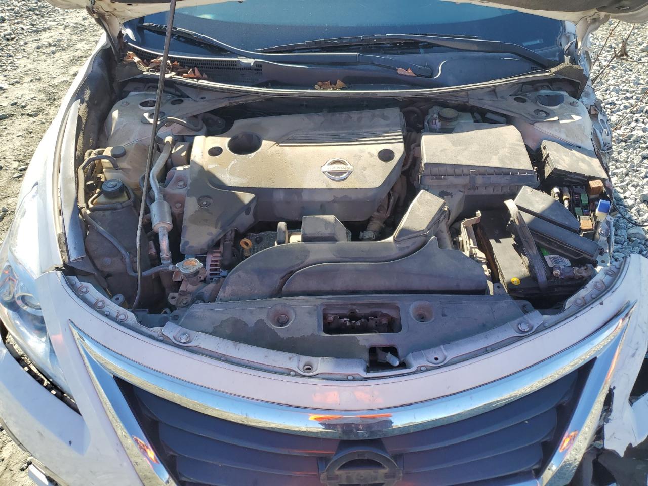 2015 Nissan Altima - Image 12