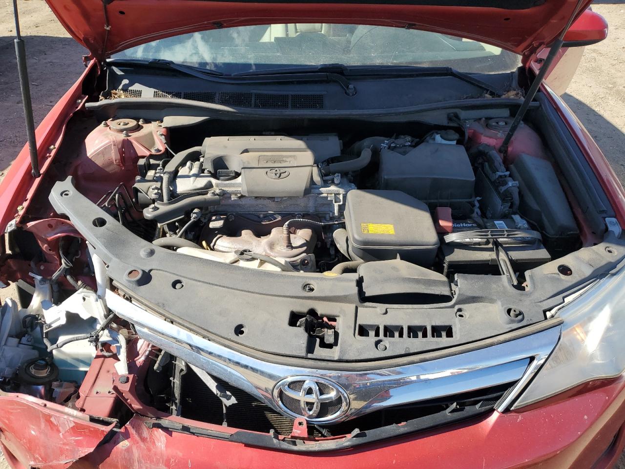 2014 Toyota Camry - Image 11