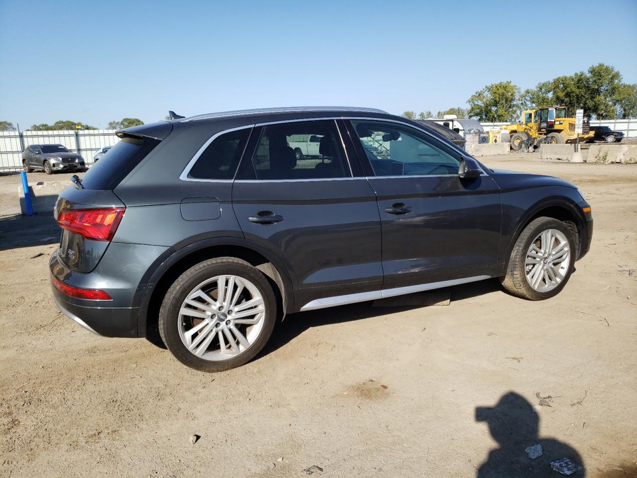 WA1BNAFY0J2011223 2018 Audi Q5 Premium Plus