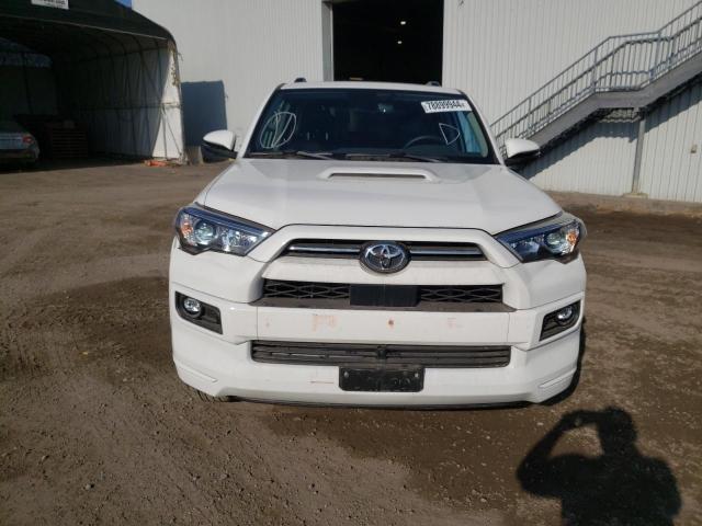 2023 TOYOTA 4RUNNER SE