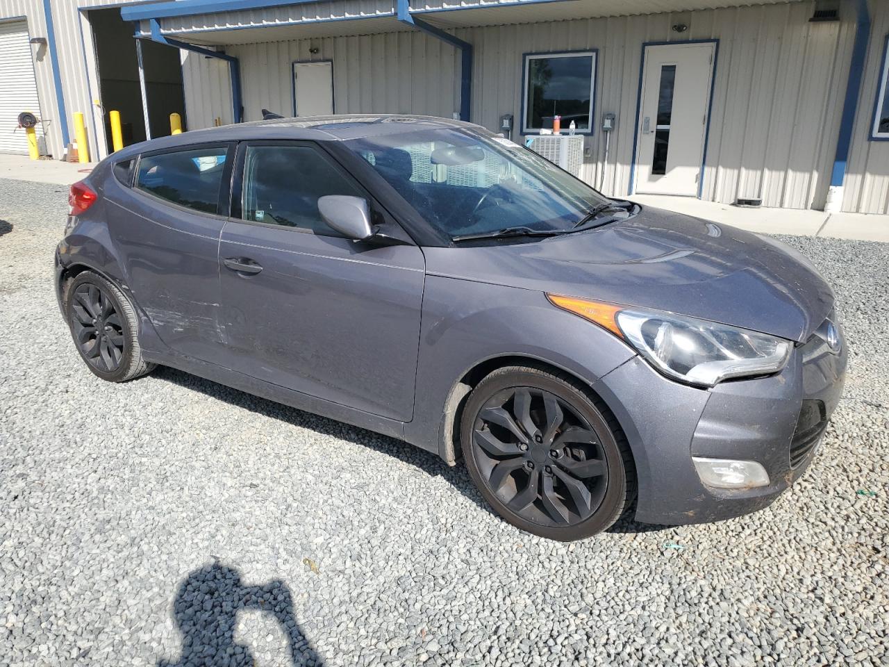 2015 Hyundai Veloster - Image 4