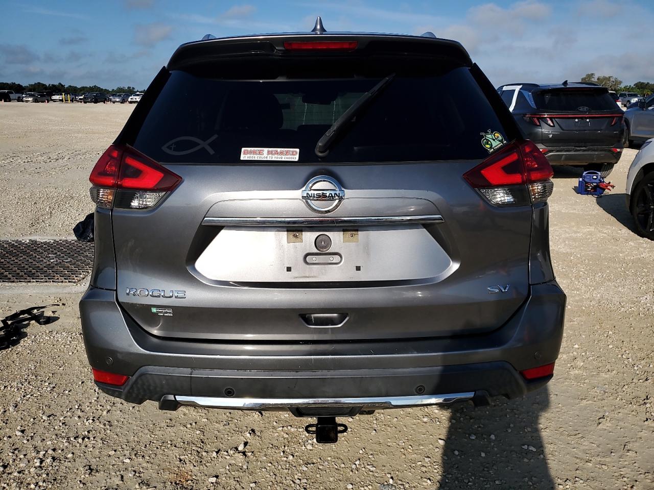 2020 Nissan Rogue - Image 6