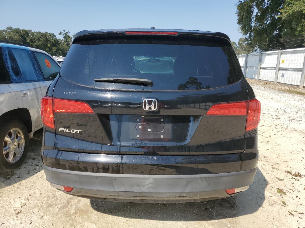 2018 Honda Pilot - Image 6