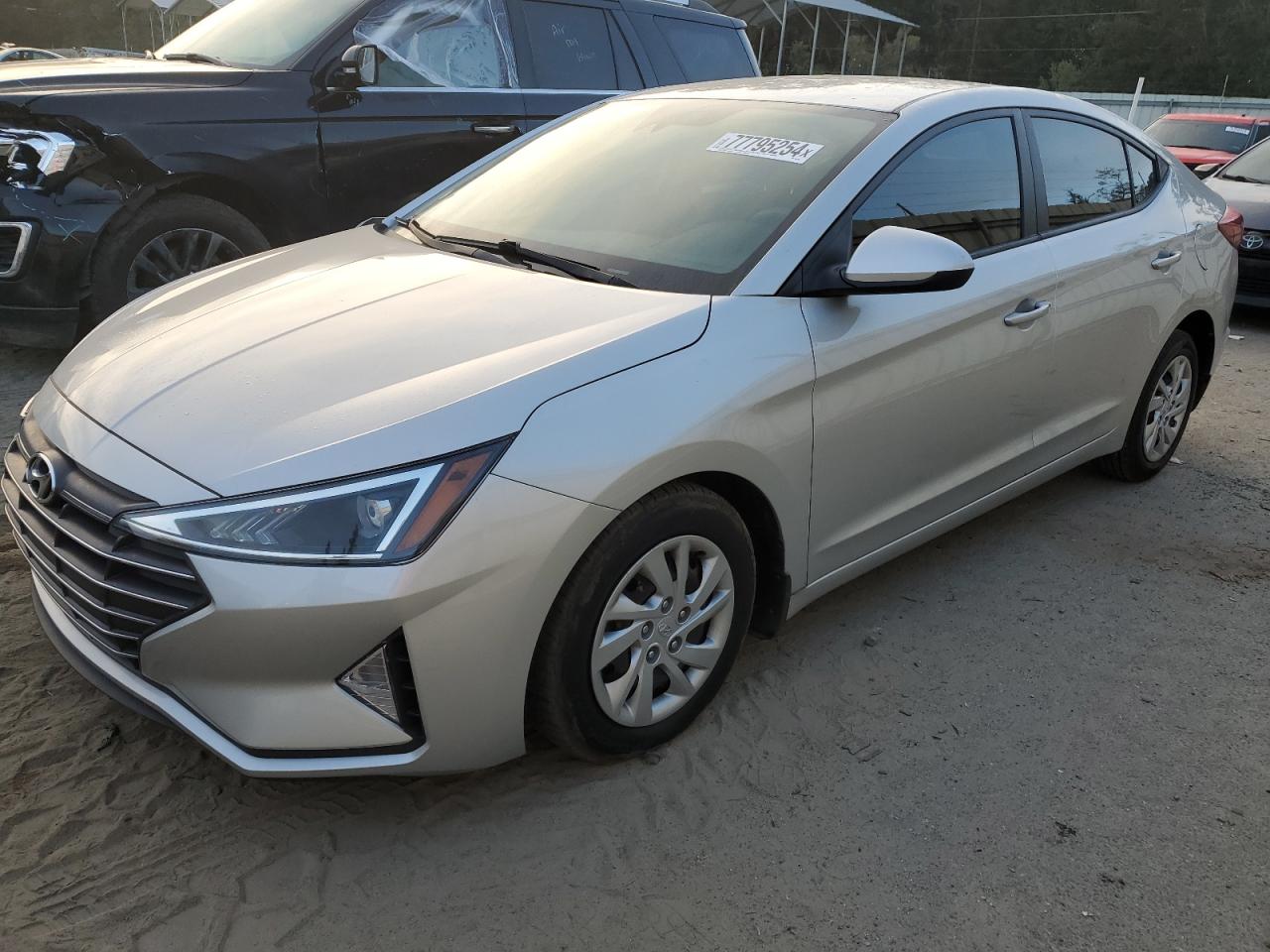 VIN 5NPD74LF3LH503145 2020 HYUNDAI ELANTRA no.1