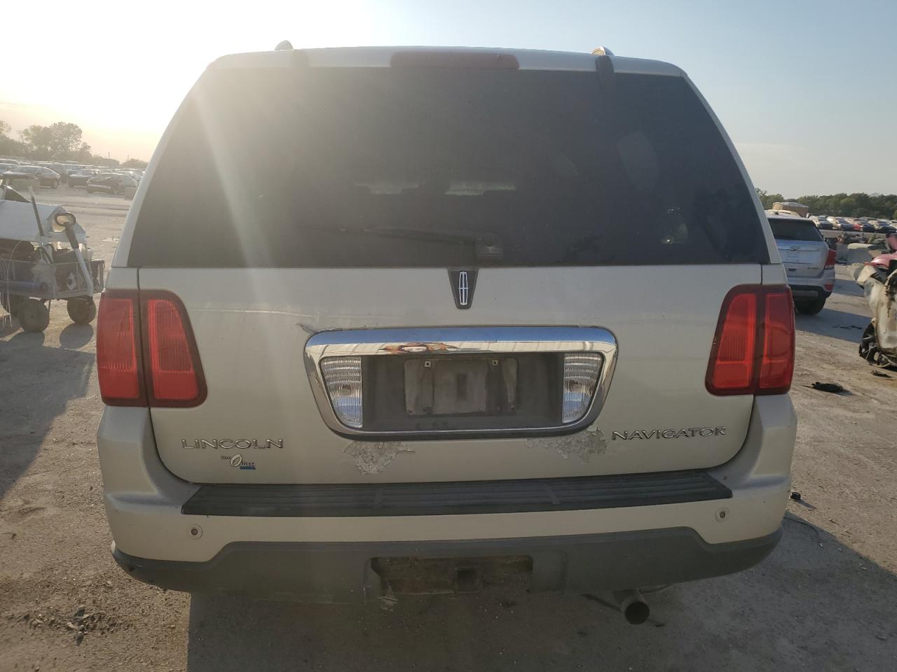 2004 Lincoln Navigator VIN: 5LMFU28R44LJ43429 Lot: 75502924