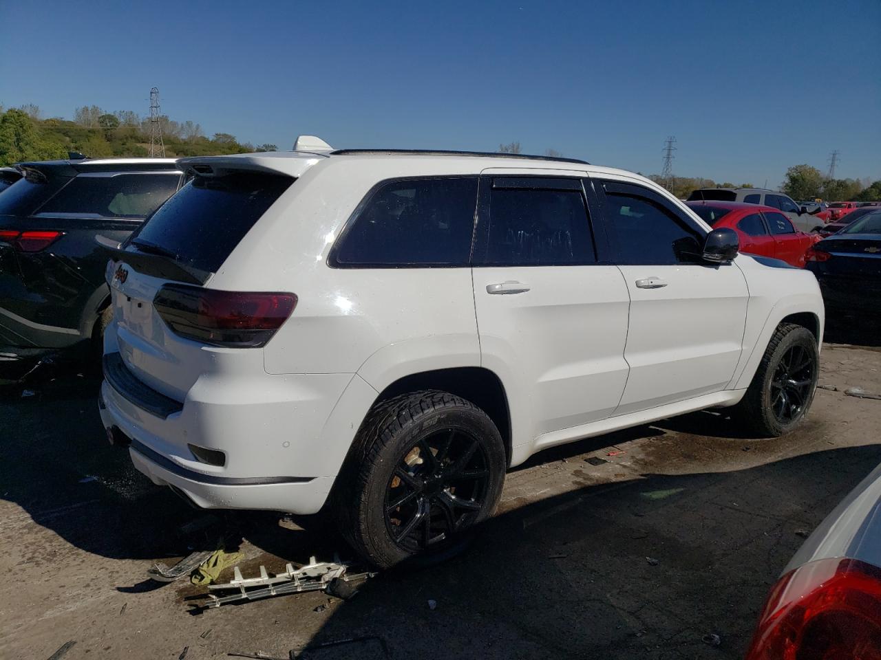 2018 Jeep Grand Cherokee - Image 3
