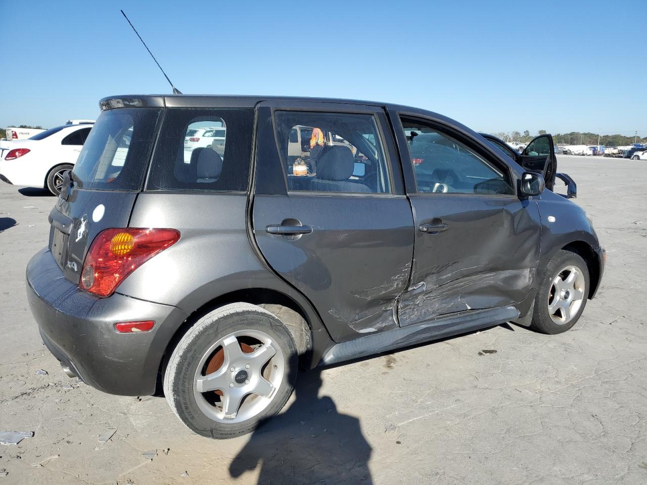 2005 Toyota Scion Xa VIN: JTKKT624350103741 Lot: 77150324