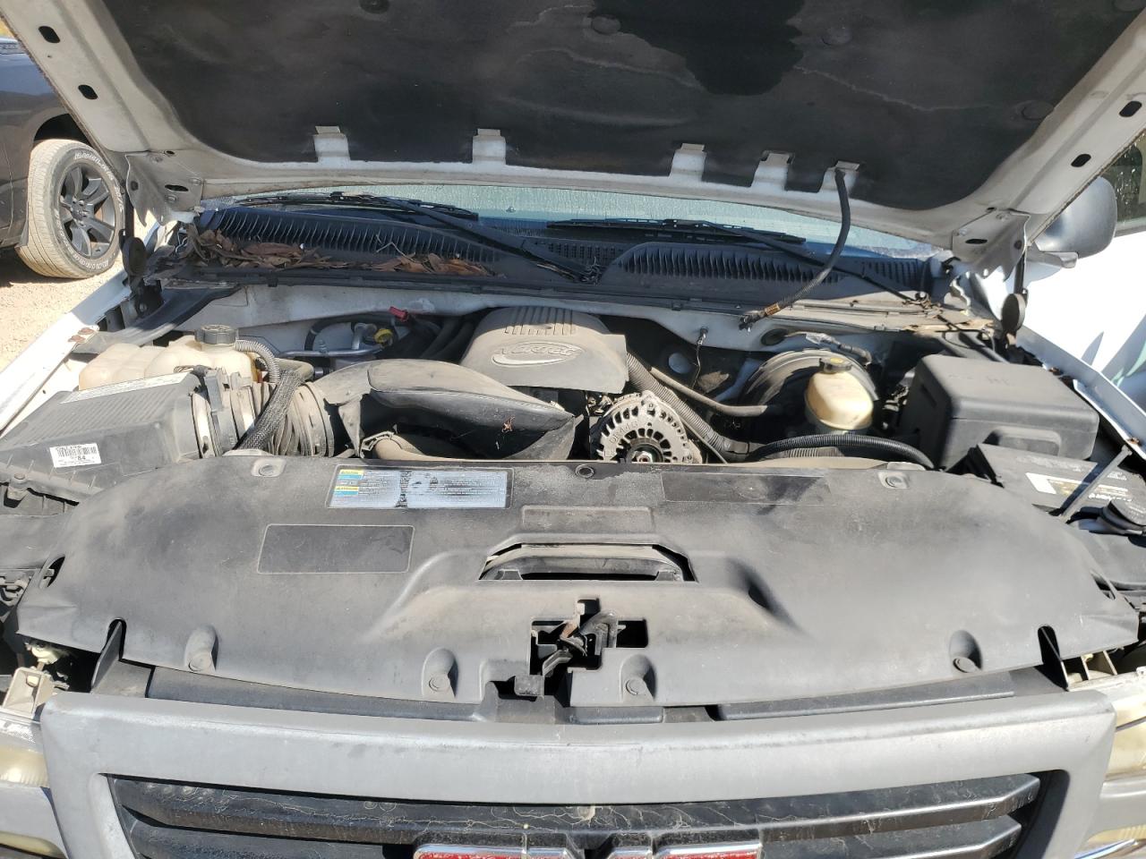2006 GMC Sierra - Image 11