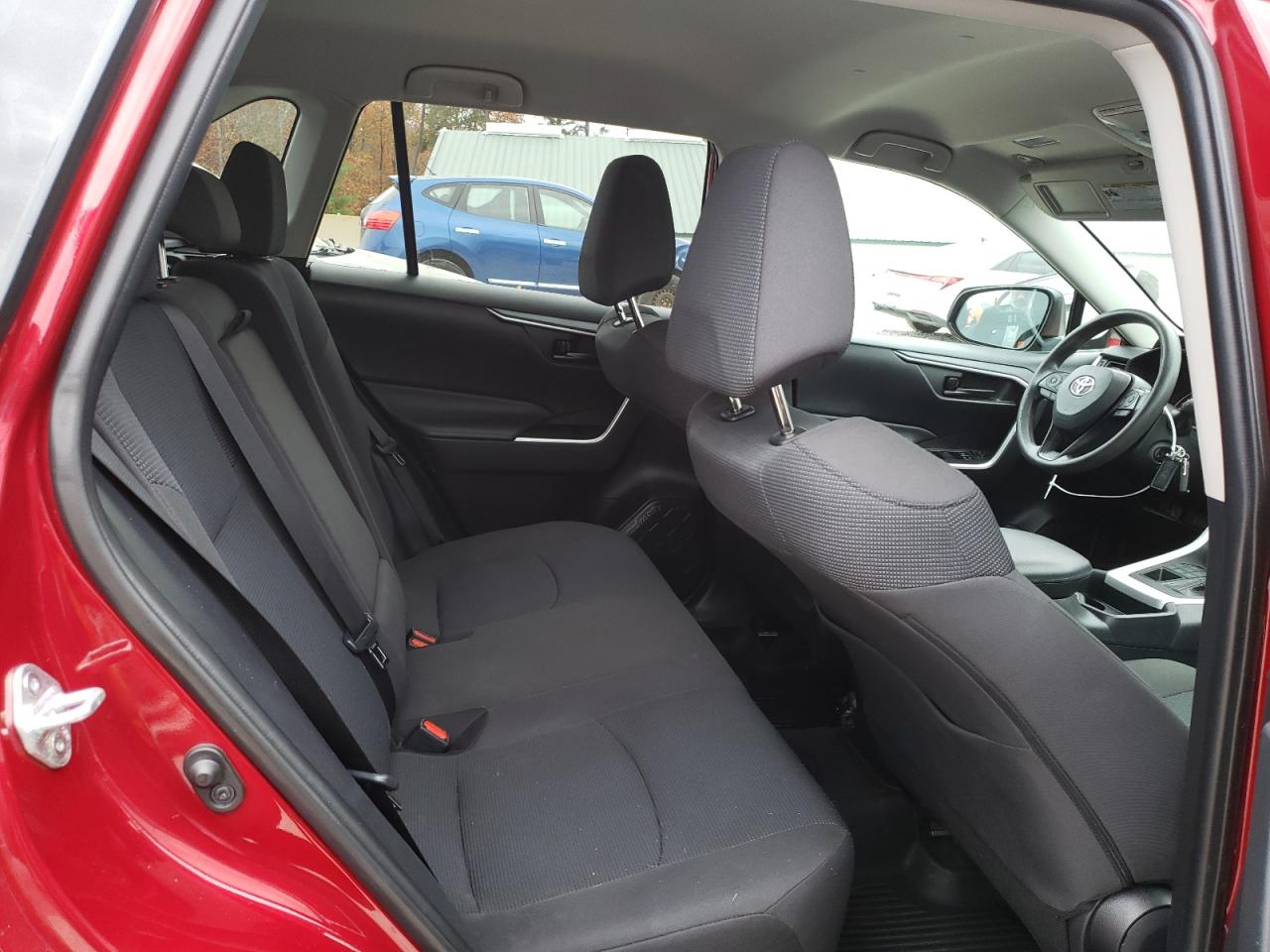 2021 Toyota RAV 4 - Image 11