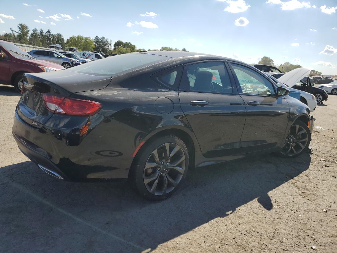 2015 Chrysler 200 S VIN: 1C3CCCBG0FN527679 Lot: 74359114