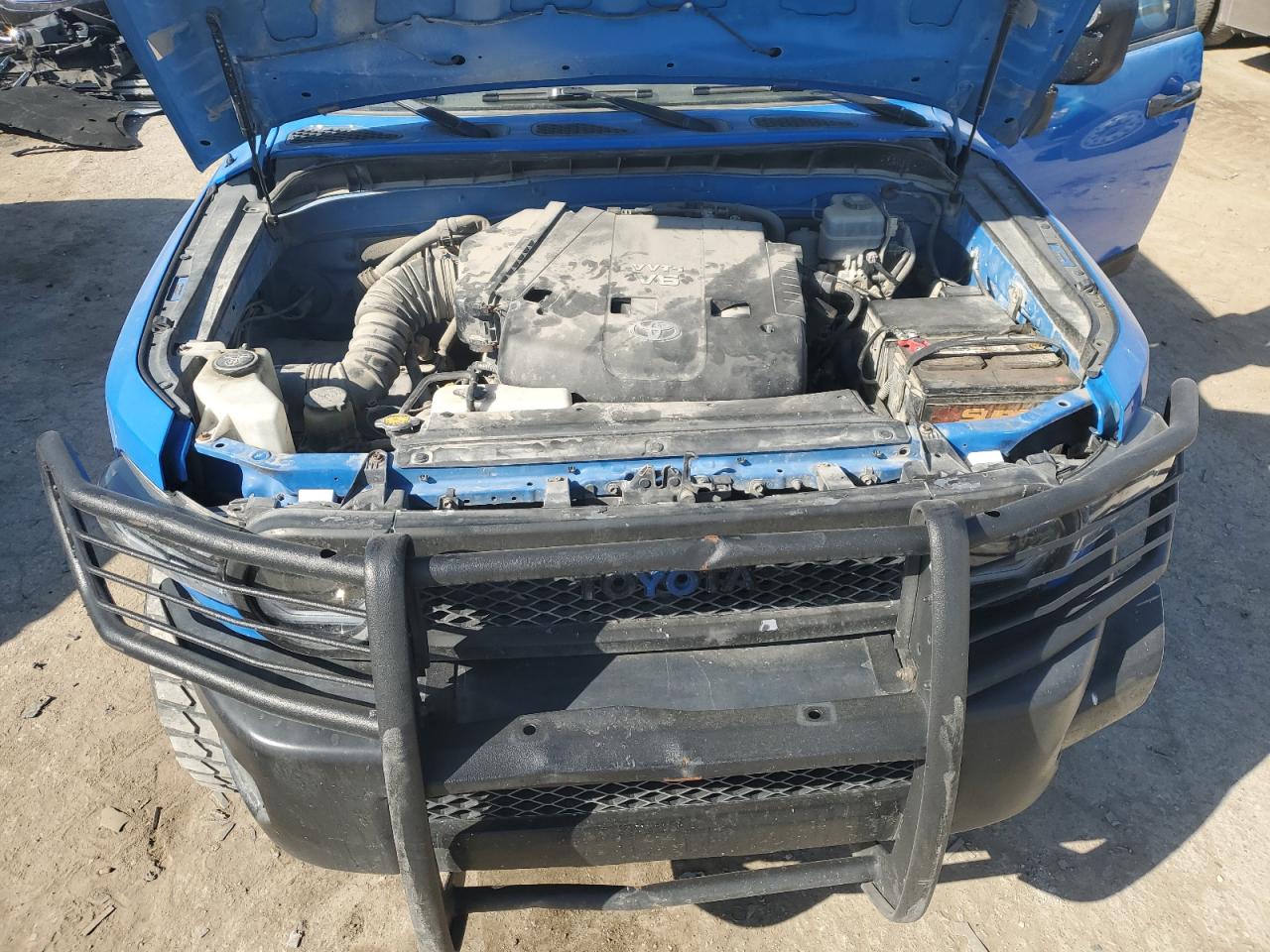 2008 Toyota FJ Cruiser - Image 13