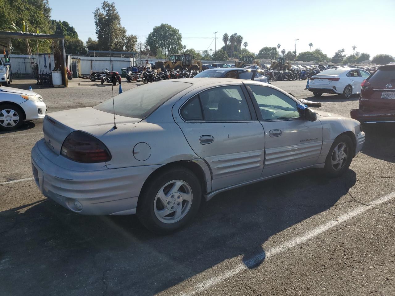 1999 Pontiac Grand Am Se VIN: 1G2NE52E1XM779879 Lot: 74106444