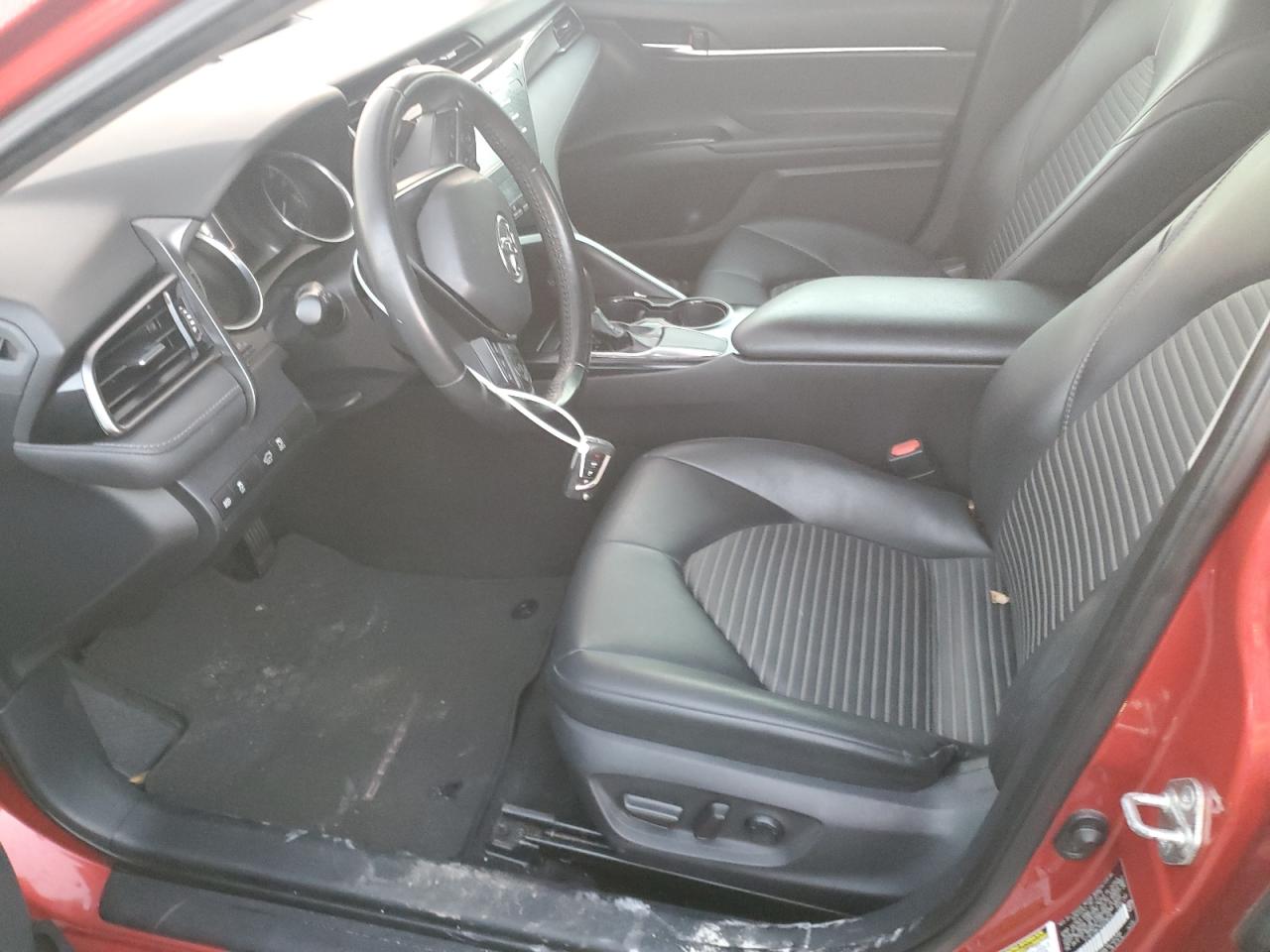 2019 Toyota Camry - Image 7