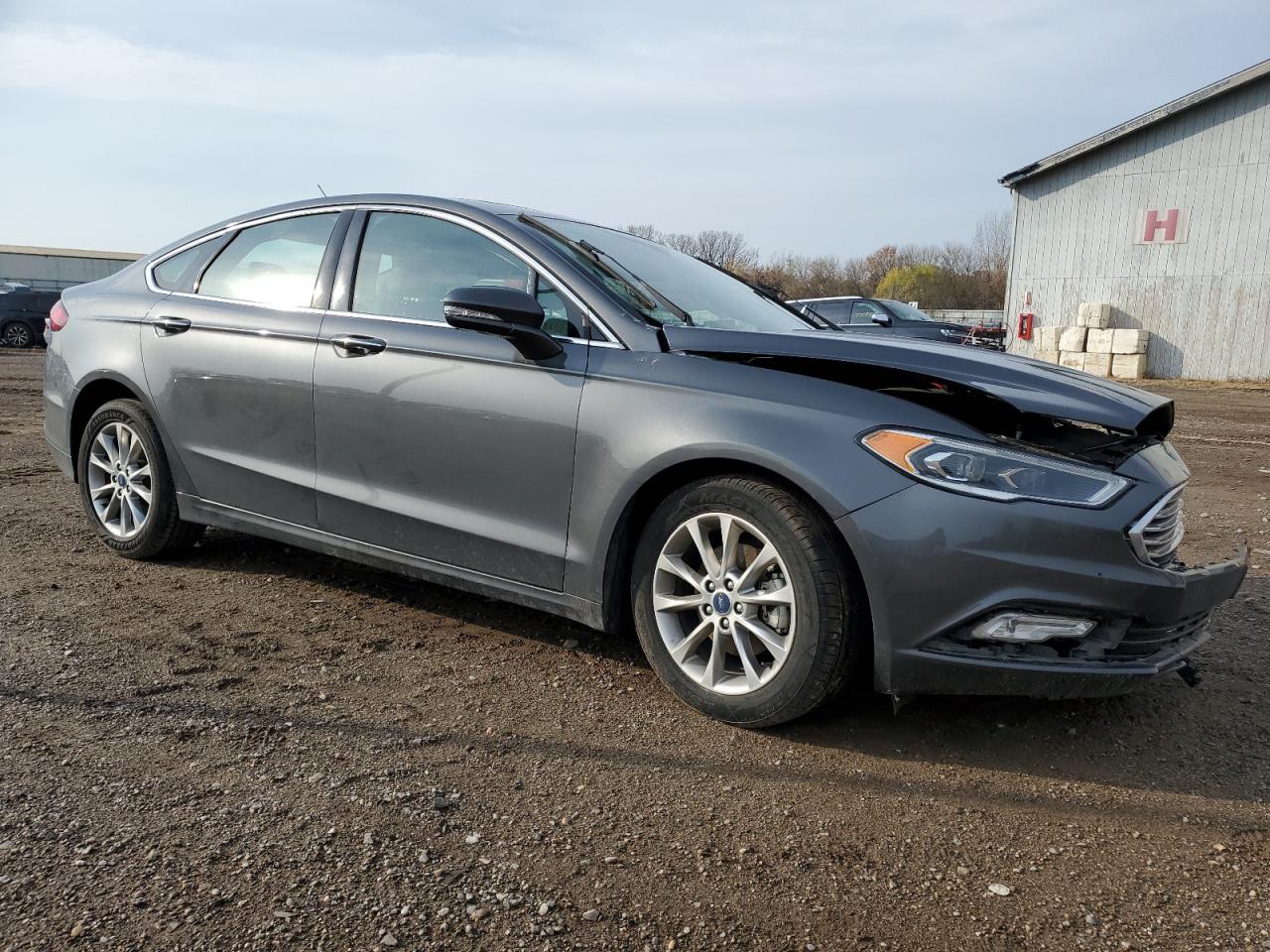 2017 Ford Fusion - Image 4