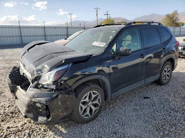  SUBARU FORESTER 2021 Черный