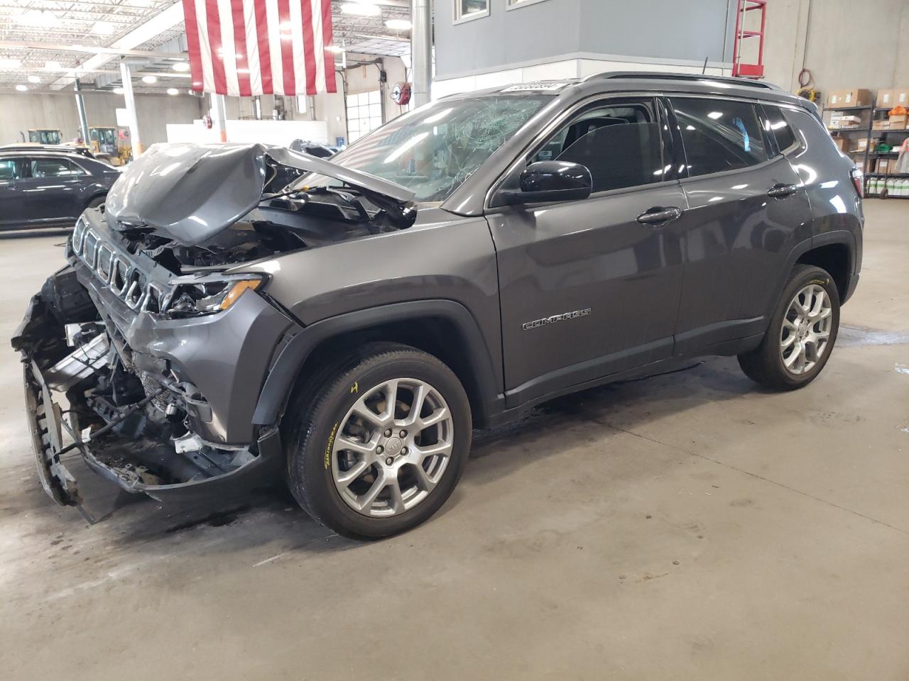 3C4NJDFBXNT175384 2022 JEEP COMPASS - Image 1