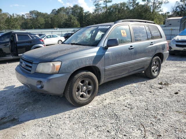 2004 Toyota Highlander 