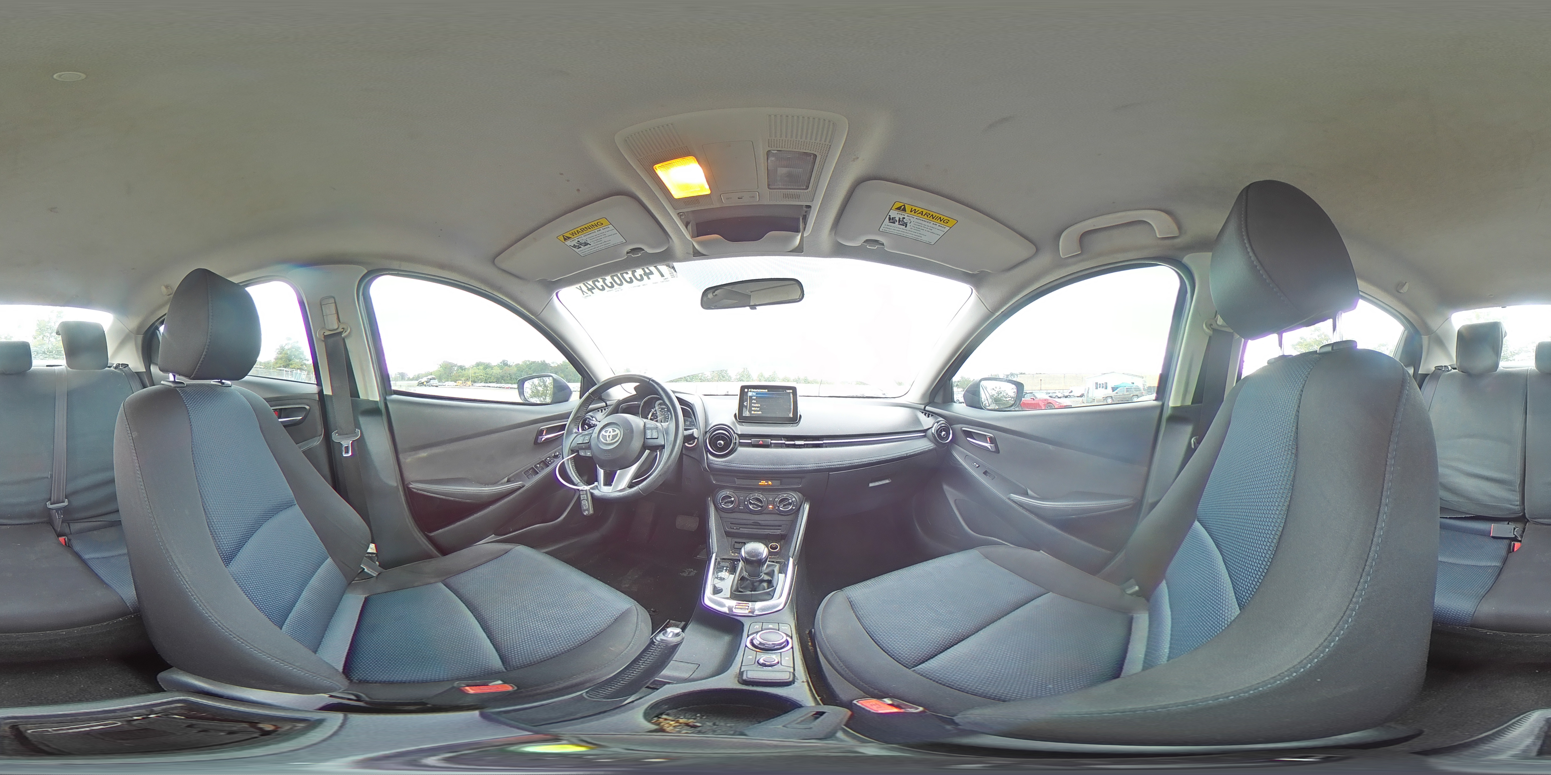 3MYDLBYV8GY109196 2016 Toyota Yaris