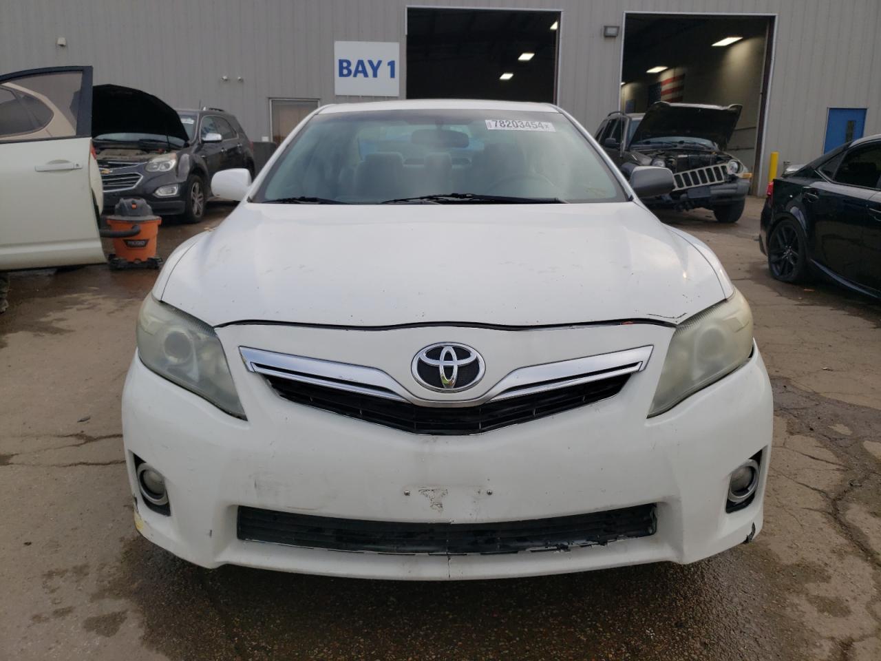 2011 Toyota Camry - Image 5