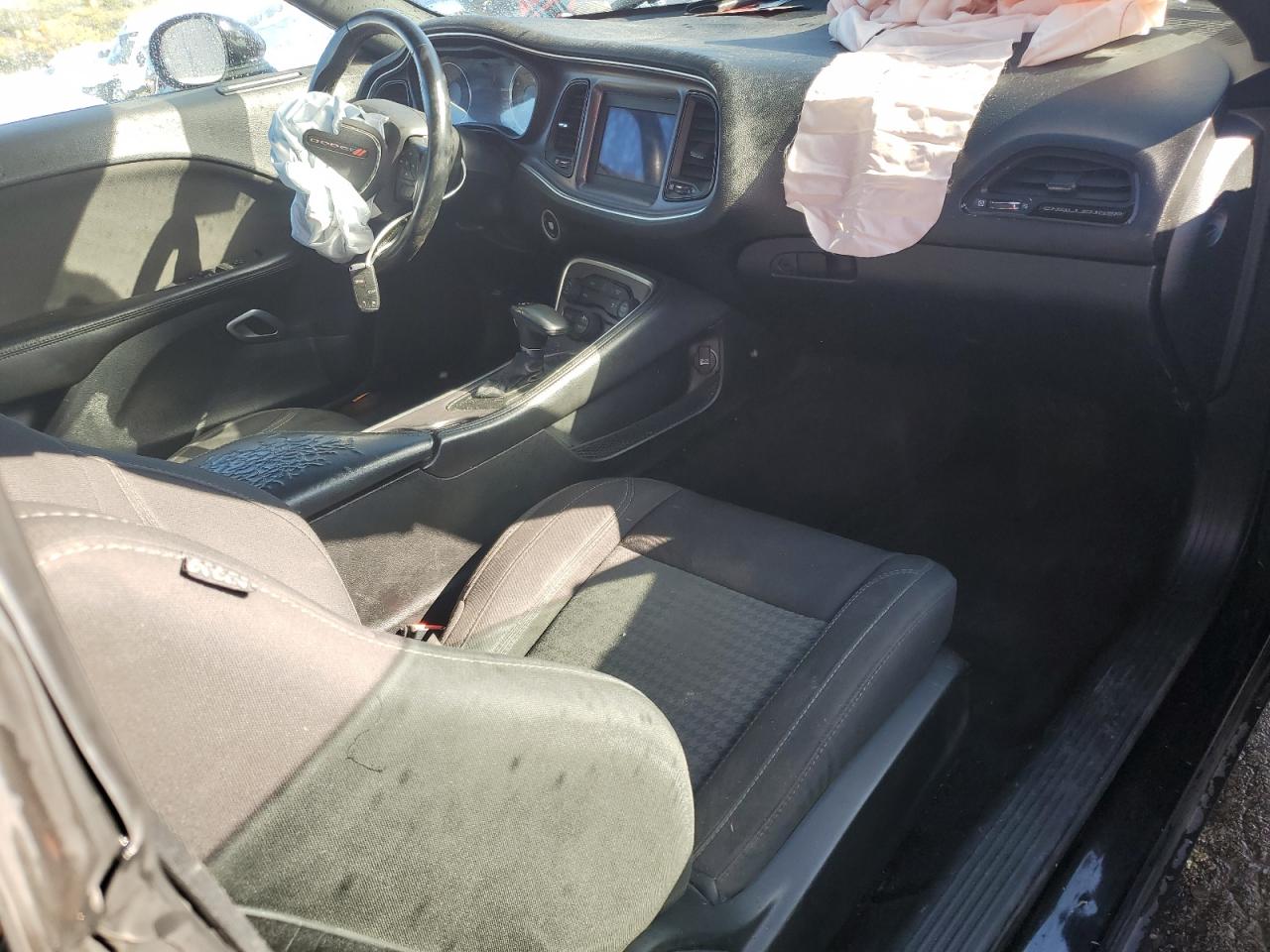 2018 Dodge Challenger - Image 10