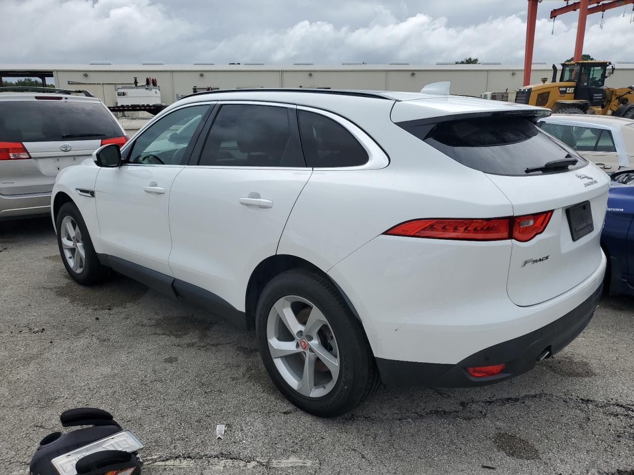 2019 Jaguar F-Pace - Image 2