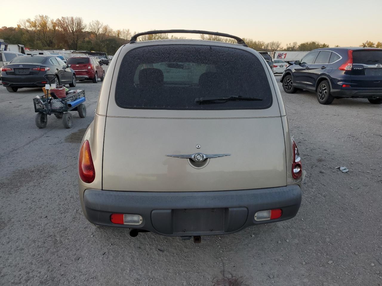 2002 Chrysler Pt Cruiser Classic VIN: 3C4FY48B12T373585 Lot: 77025274