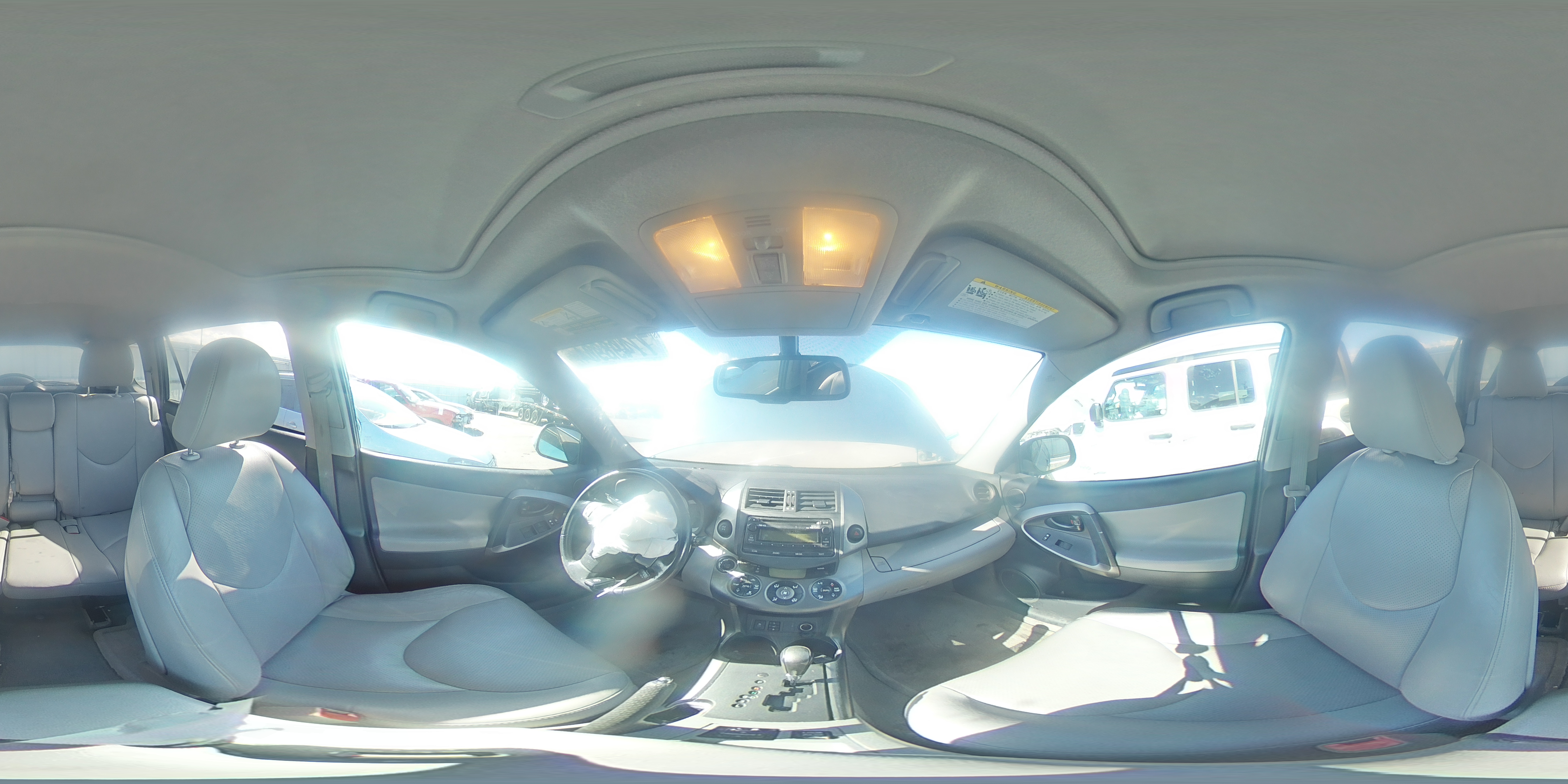 2012 Toyota RAV 4 - Image 13