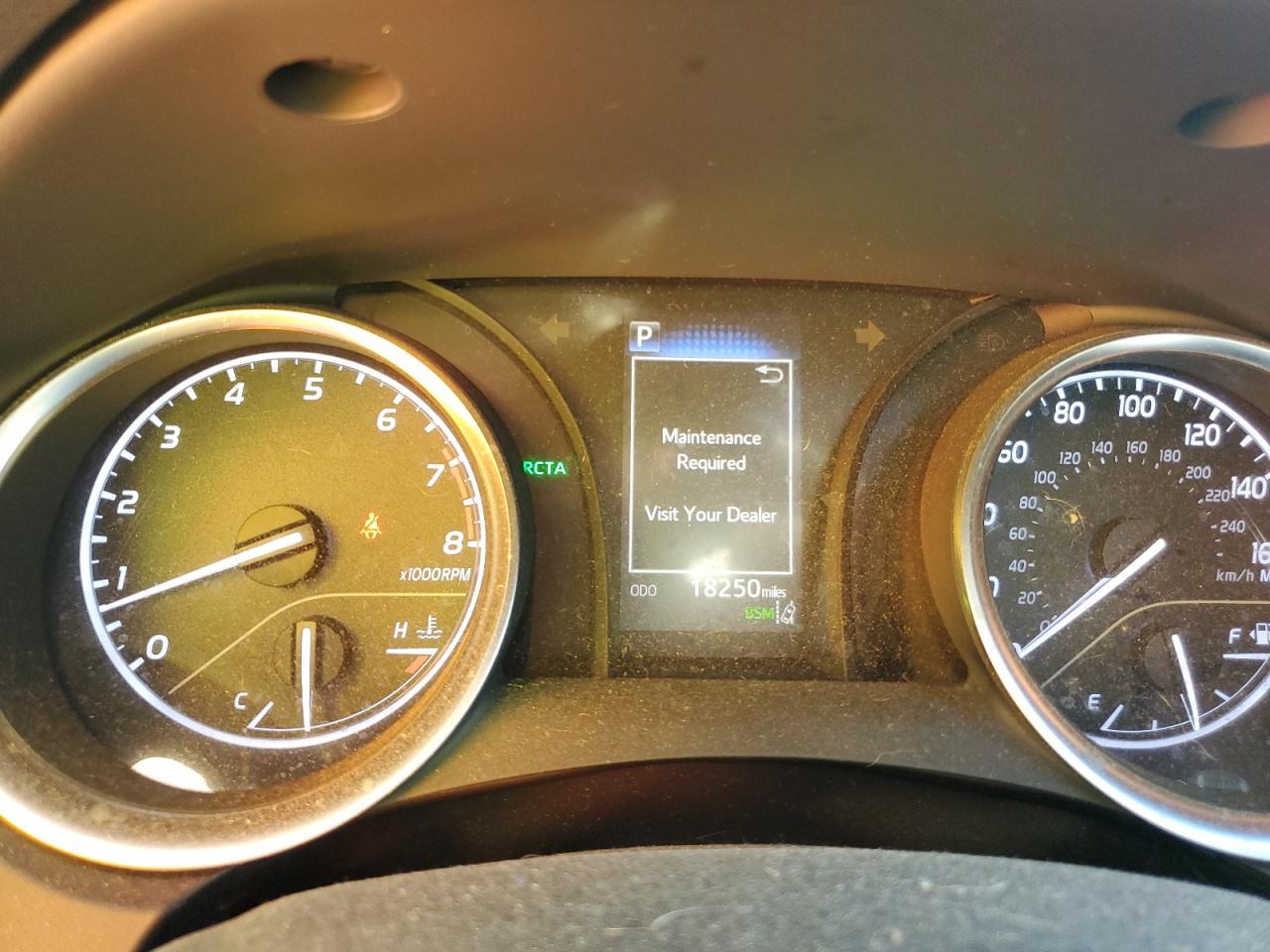 2018 Toyota Camry - Image 9