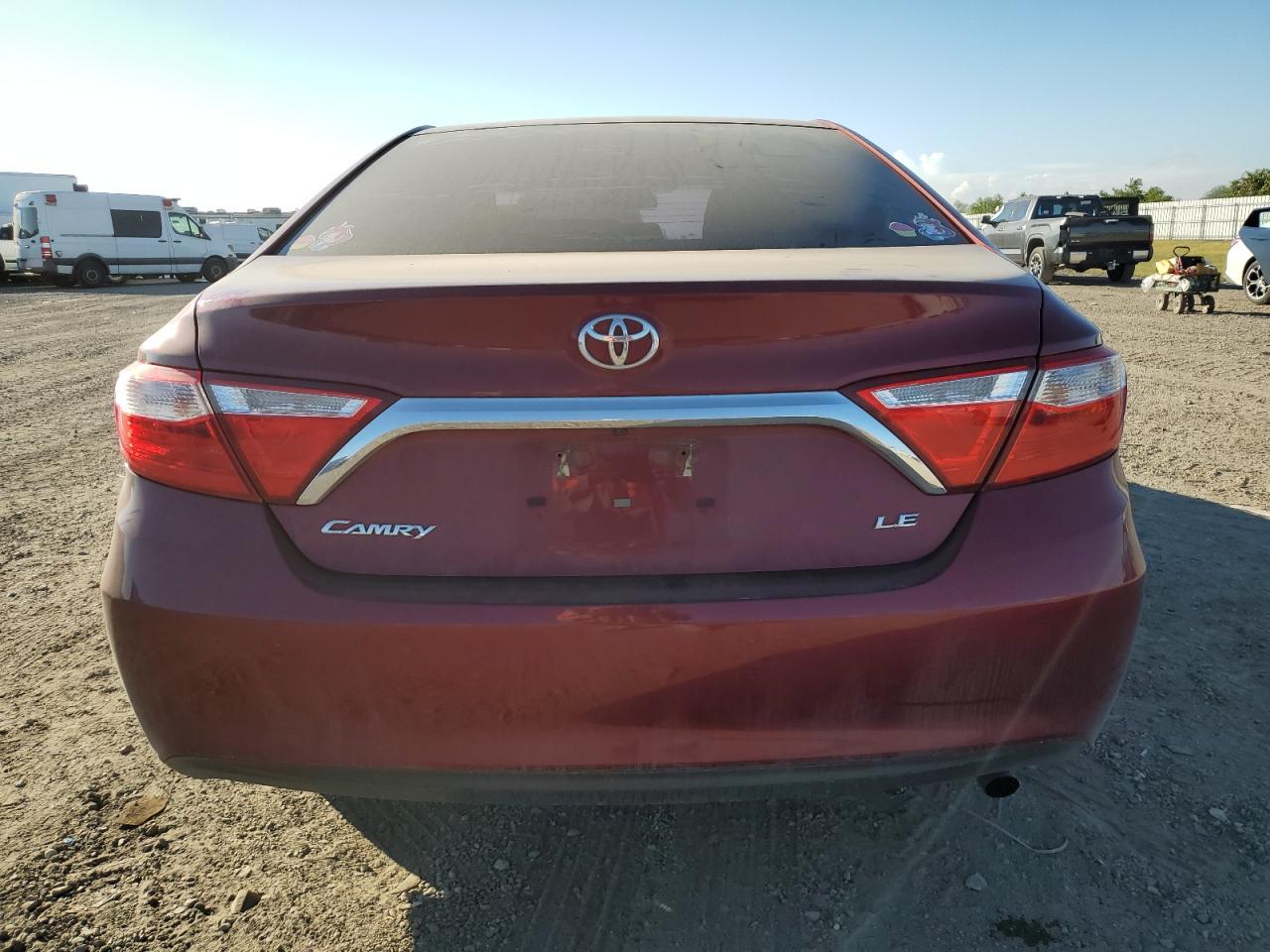 VIN 4T1BF1FK7HU749058 2017 TOYOTA CAMRY no.6