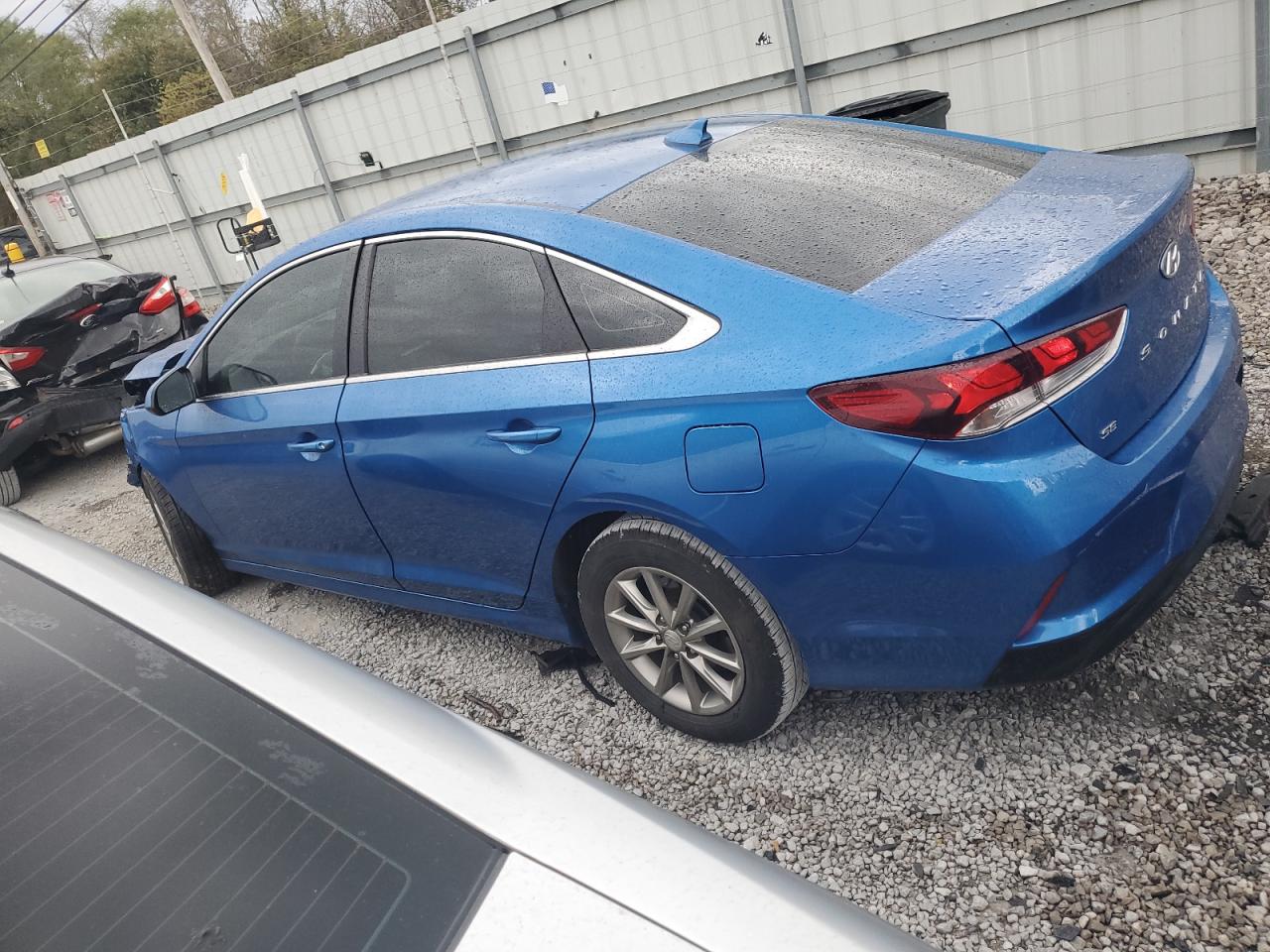 2019 Hyundai Sonata - Image 2