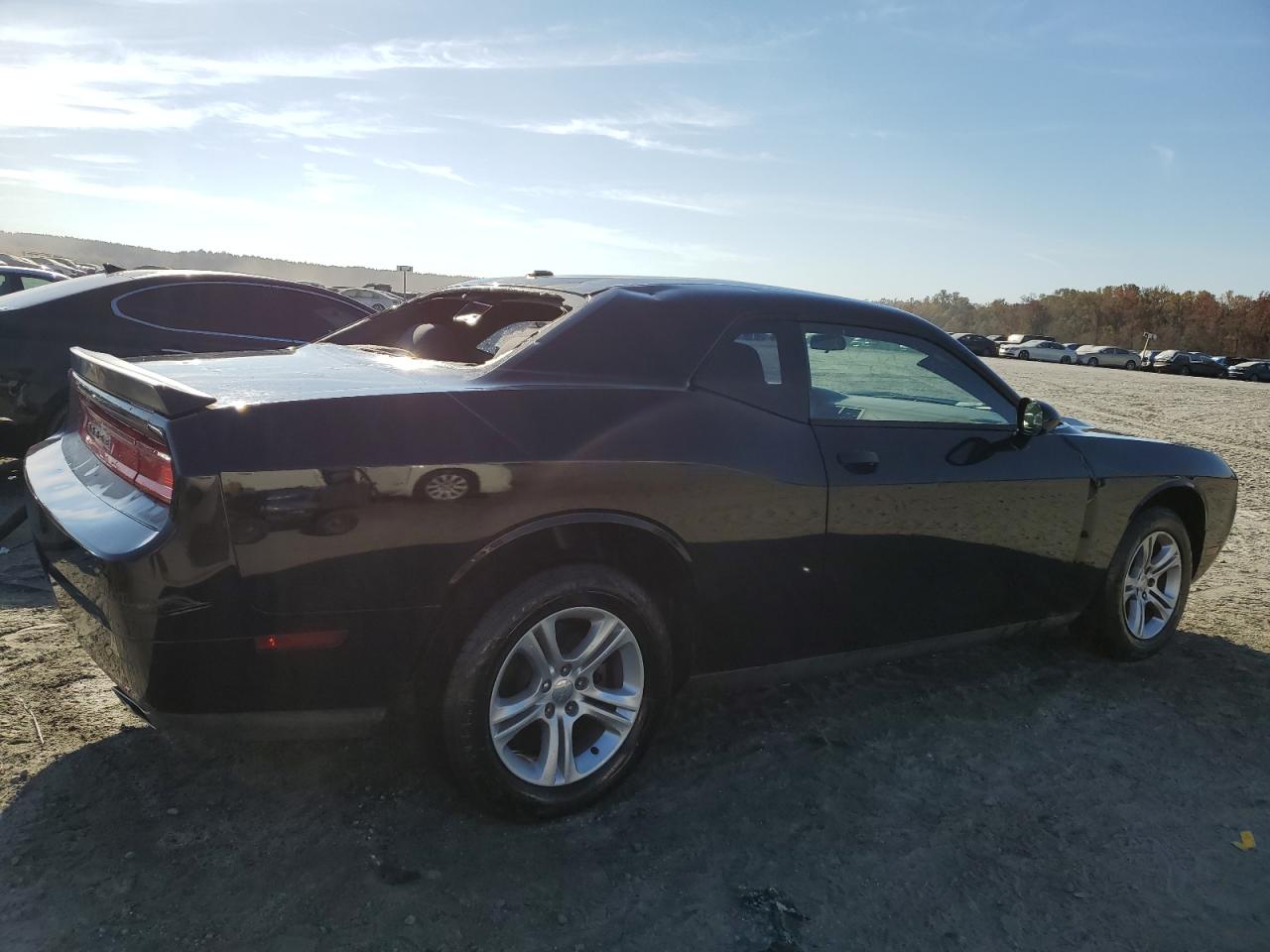 2012 Dodge Challenger - Image 3