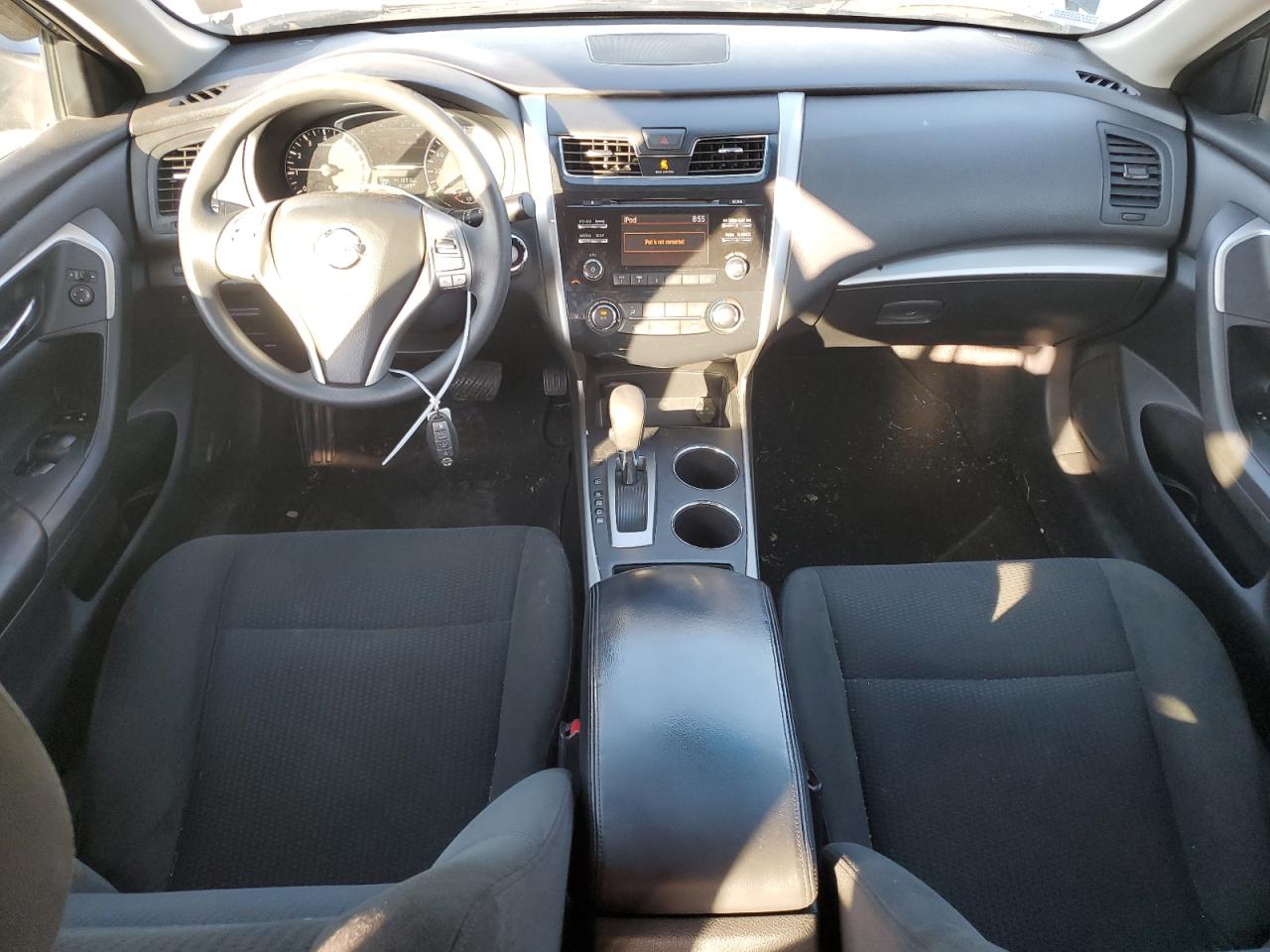 2015 Nissan Altima - Image 8