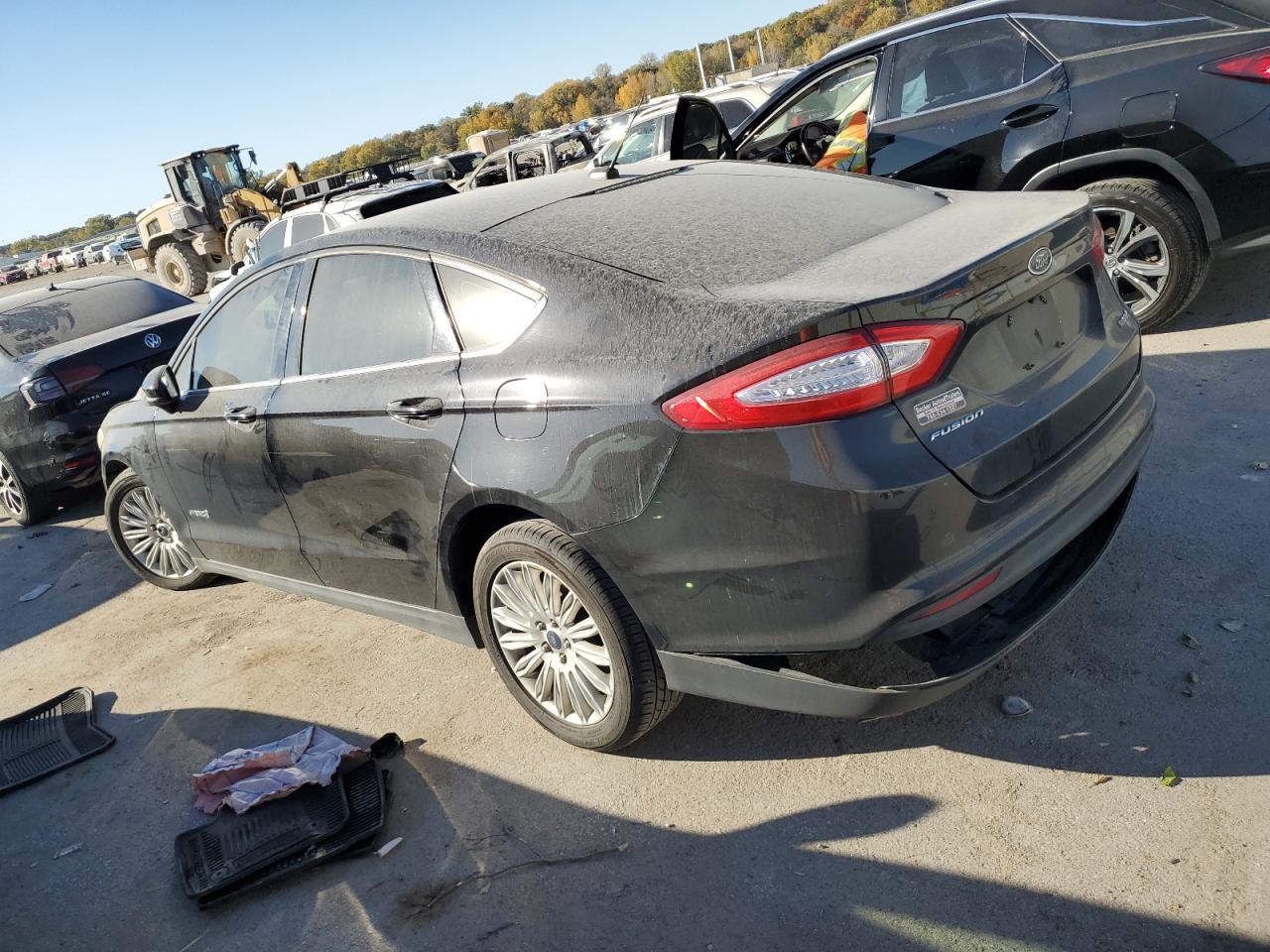 2016 Ford Fusion S Hybrid VIN: 3FA6P0UU8GR403811 Lot: 76170584