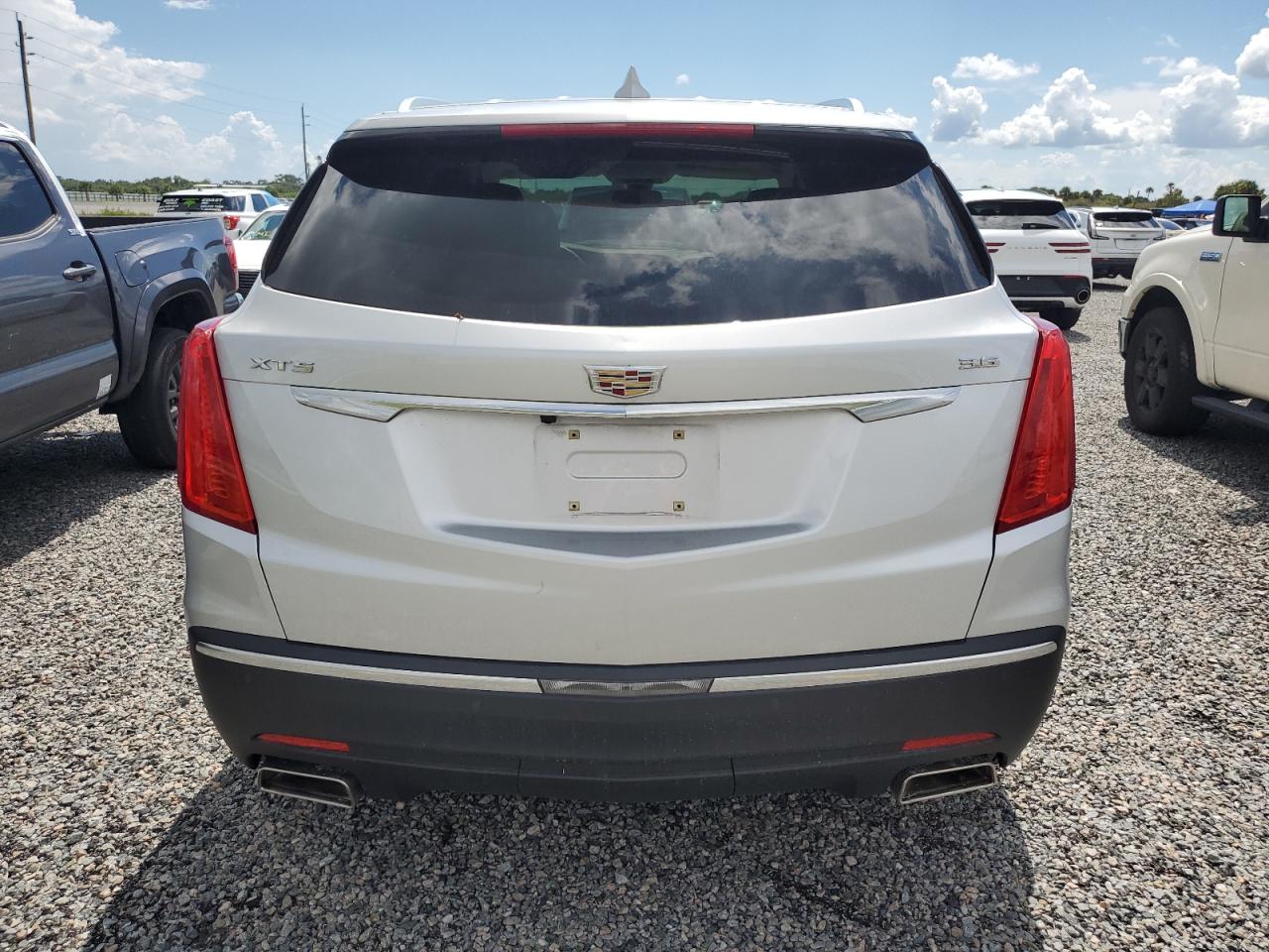 2017 Cadillac Xt5 Luxury VIN: 1GYKNBRS5HZ227907 Lot: 73787804