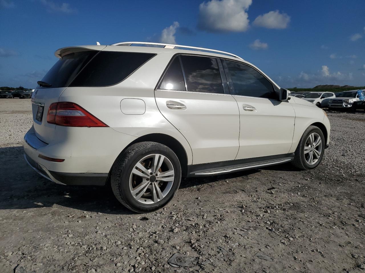 VIN 4JGDA5JB6DA247398 2013 MERCEDES-BENZ M-CLASS no.3