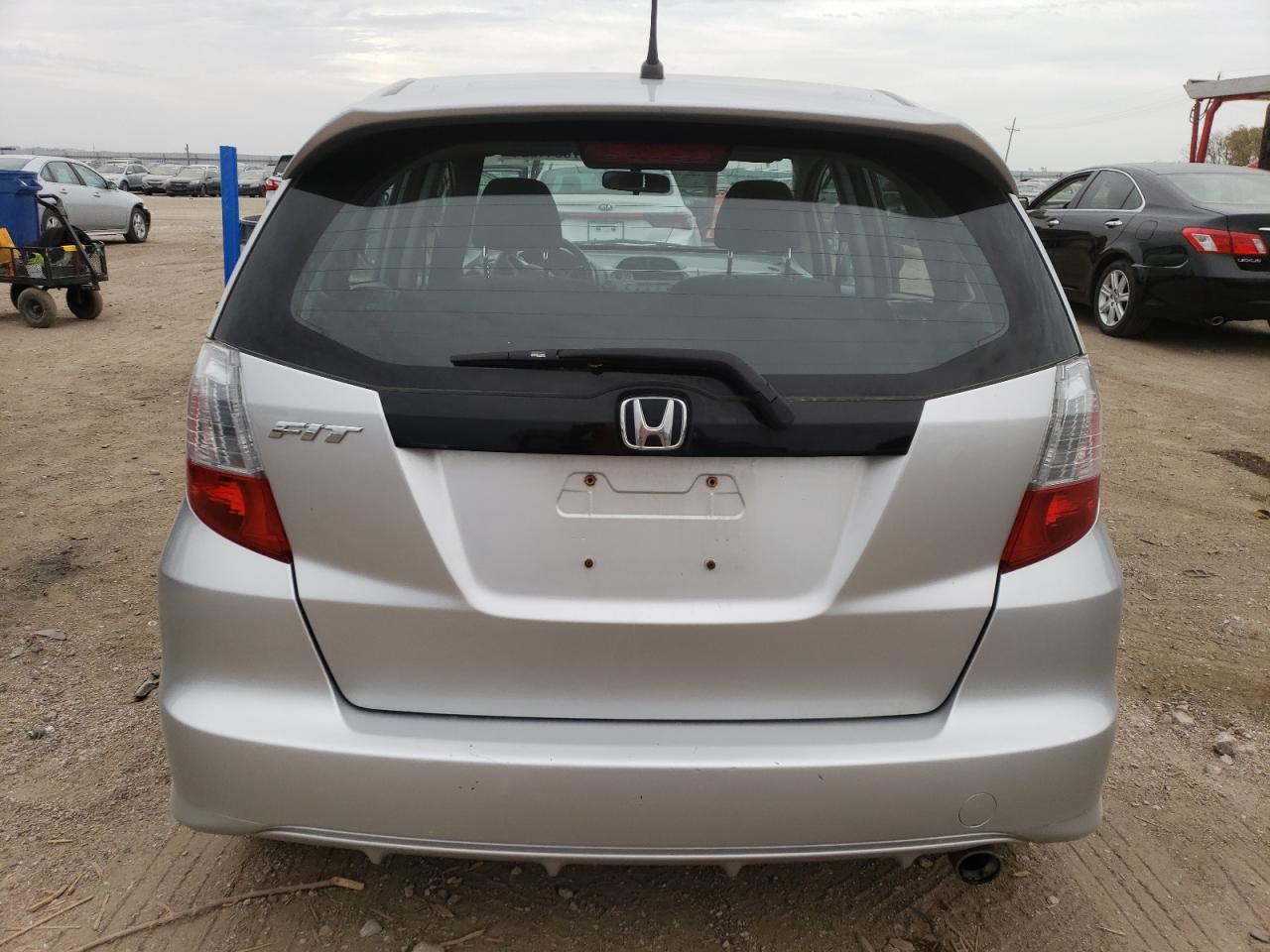 JHMGE8H5XBS004724 2011 Honda Fit Sport