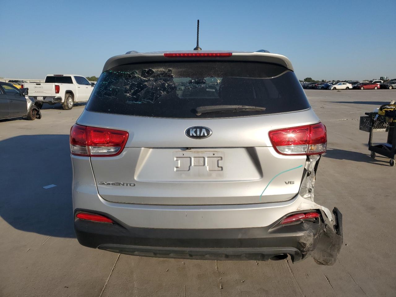 2018 Kia Sorento Lx VIN: 5XYPGDA54JG417175 Lot: 72608144