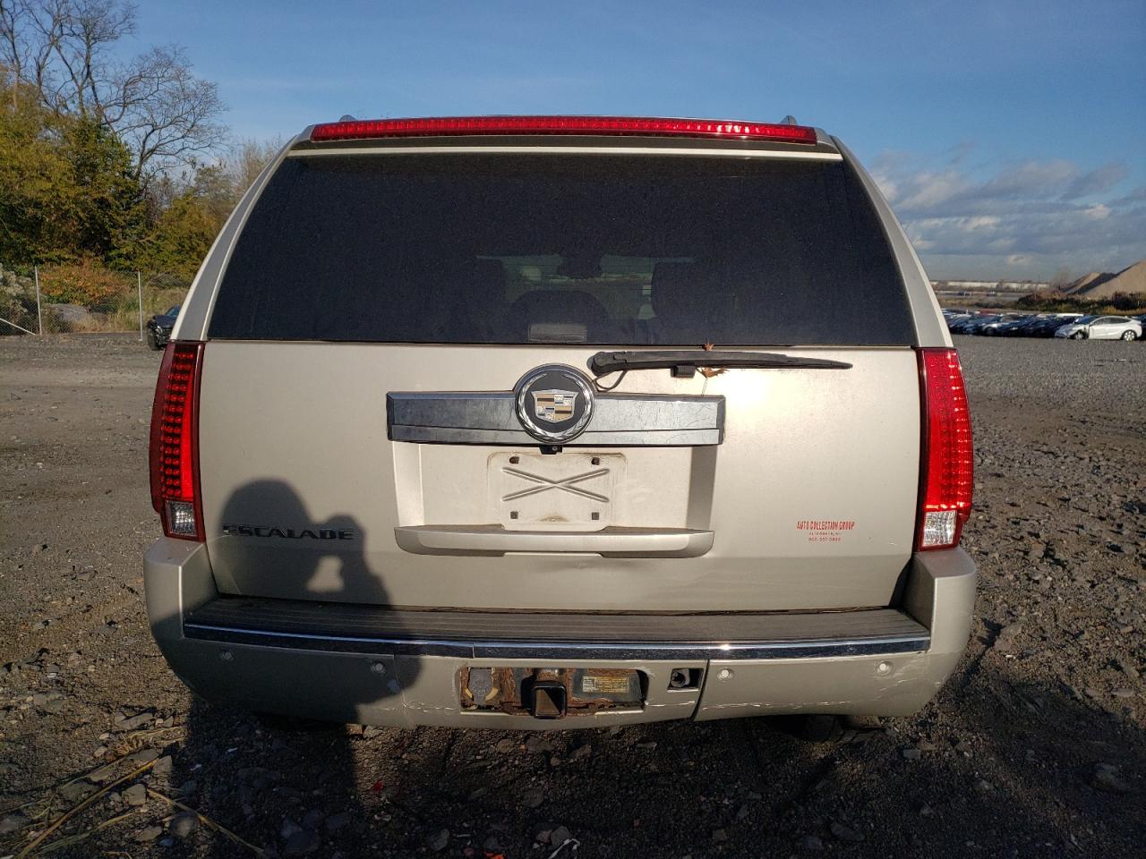 2007 Cadillac Escalade Luxury VIN: 1GYFK638X7R124611 Lot: 77616234