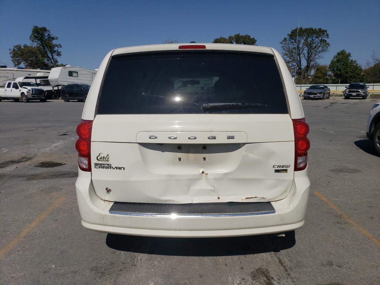 2D4RN5DG7BR755476 2011 Dodge Grand Caravan Crew