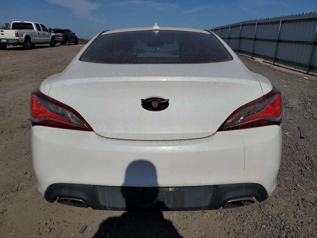 2016 Hyundai Genesis Coupe 3.8L VIN: KMHHT6KJ6GU132228 Lot: 77210034