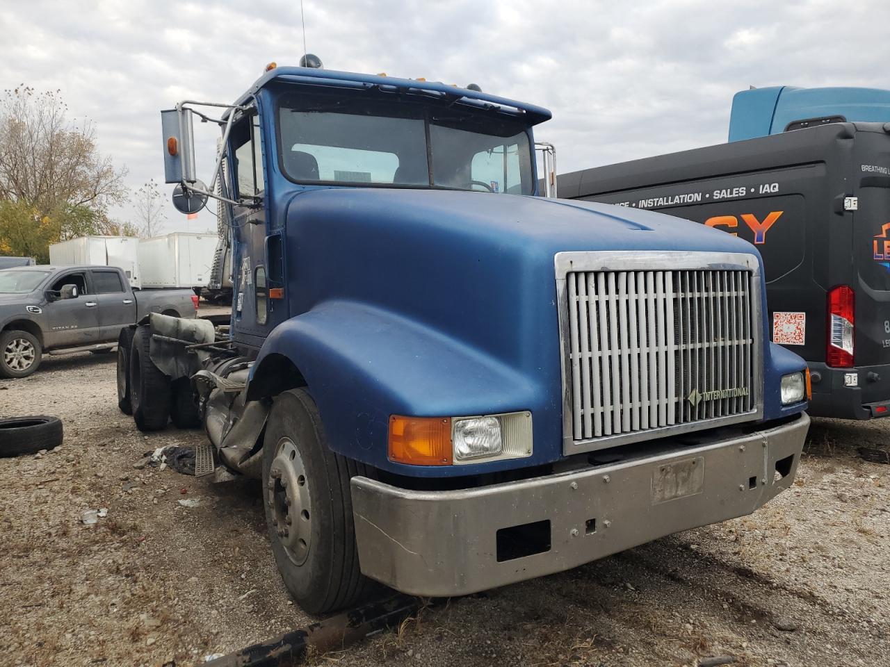 1993 International 9000 9400 for Sale in Elgin, IL - Side