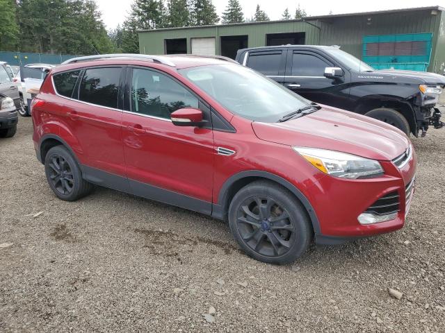 Паркетники FORD ESCAPE 2014 Красный