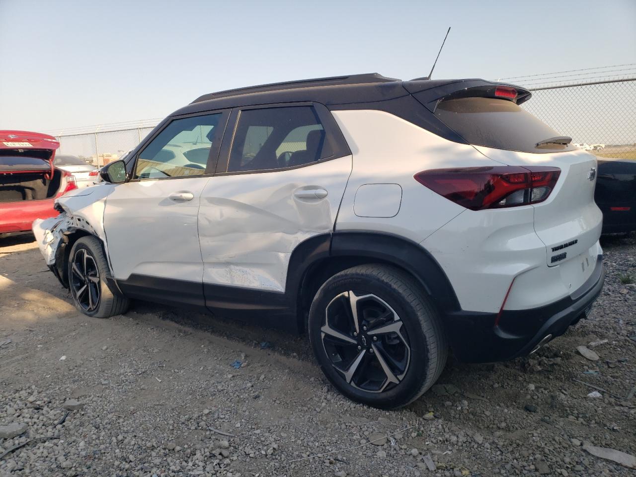 2023 Chevrolet TrailBlazer - Image 2