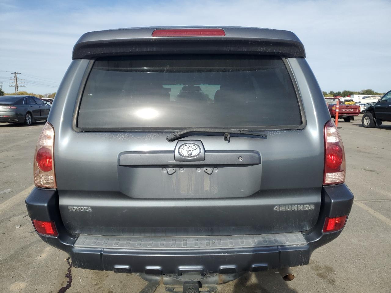 2005 Toyota 4Runner Limited VIN: JTEBT17R950047329 Lot: 76425764